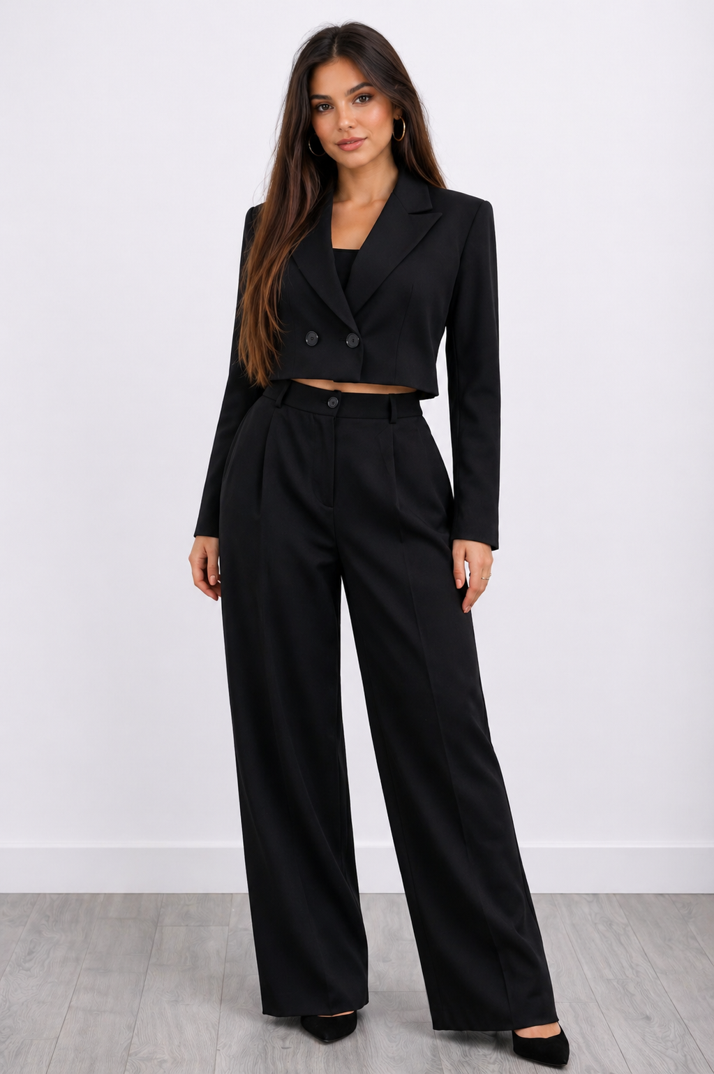 Completo Nero Polly Con Giacca Corta