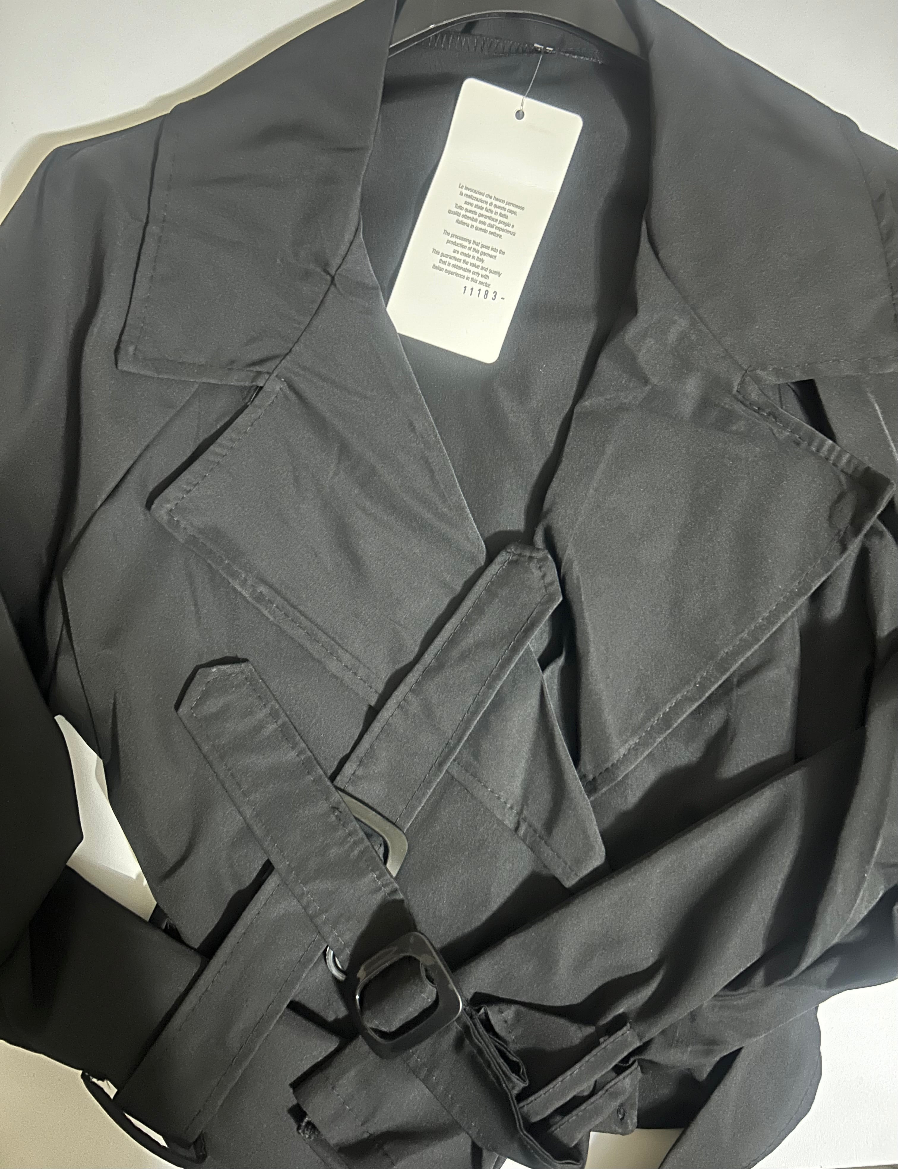 Giacca Crop  trench ￼