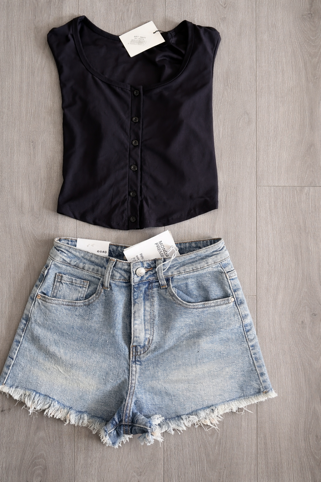 Short con tasca gioiello