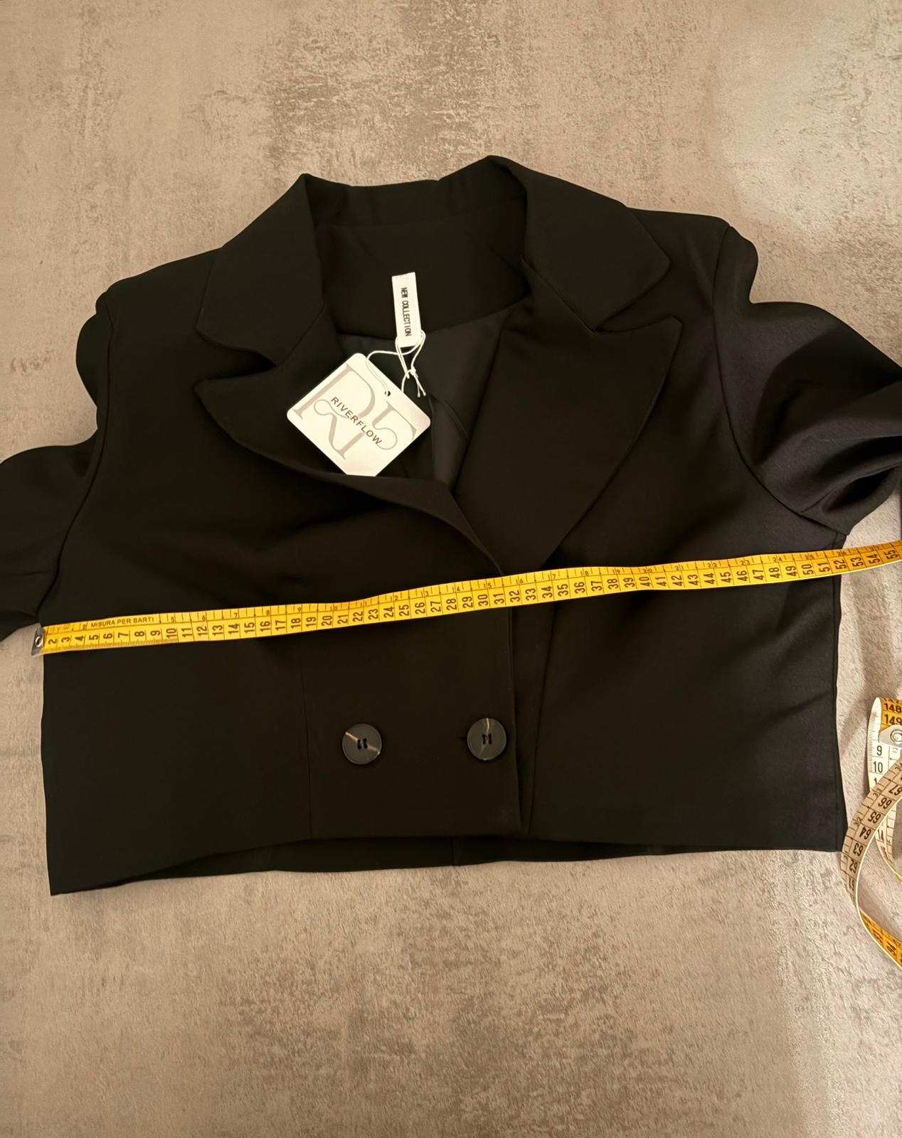 Completo Nero Polly Con Giacca Corta